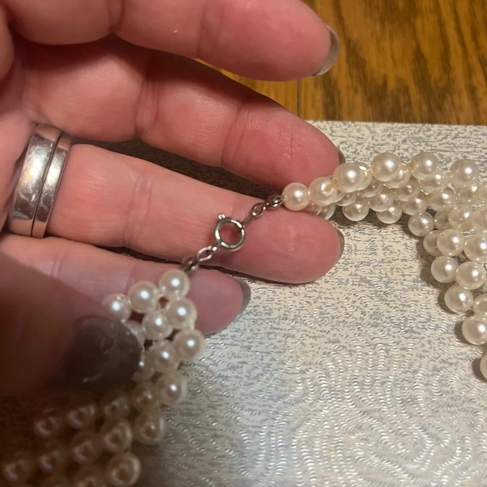 Chic Pearl Jewelry Set - Picture 6 of 6
